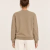 Espalda Sudadera Azahar en modelo