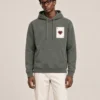 Frente Sudadera Coeur en modelo
