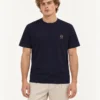 Frente Camiseta Eiffel en modelo