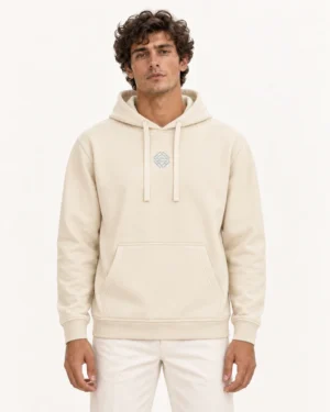 Frente Sudadera Santa Cruz en modelo
