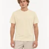 Frente Camiseta Saticoy en modelo