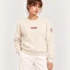 Sudadera Barcelona Frente en modelo