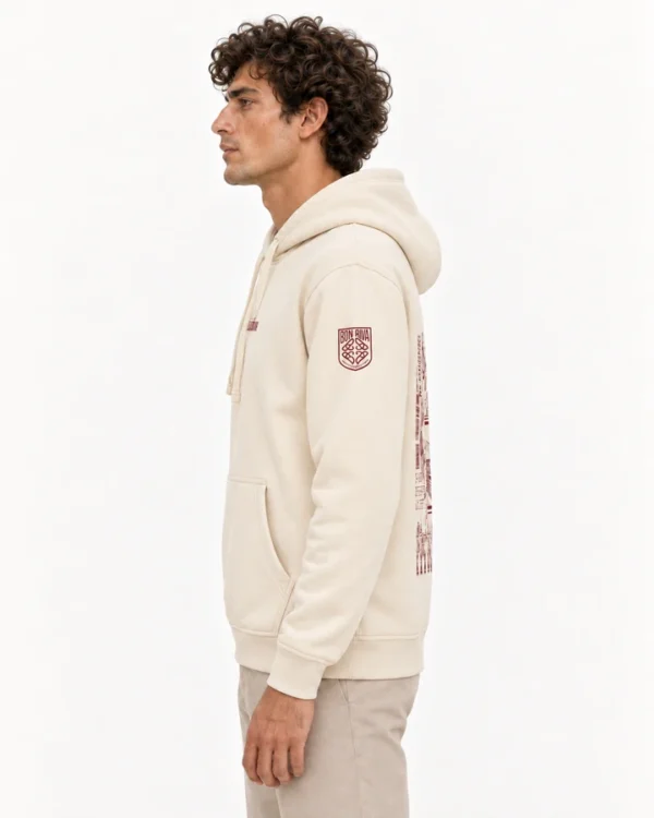 SudaderaCapuchaBarcelonaLateral Sudadera Capucha Barcelona Lateral en modelo