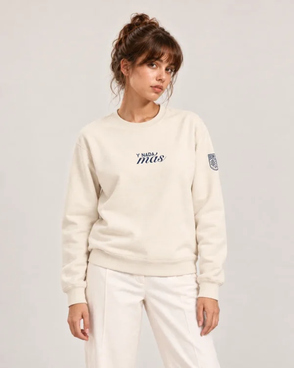 Sudadera Madrid Frente en modelo