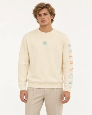 Frente Sudadera Sunset en modelo