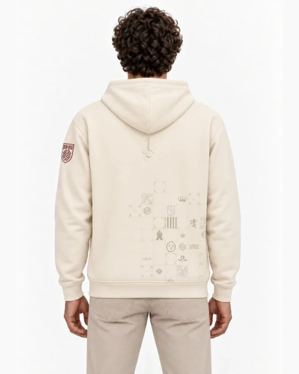 Sudadera Capucha España Espalda en modelo